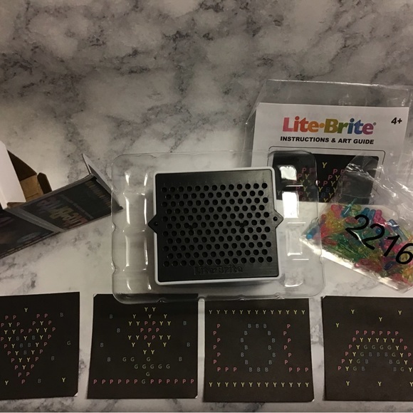 NWB Mini Lite Brite - Picture 3 of 4